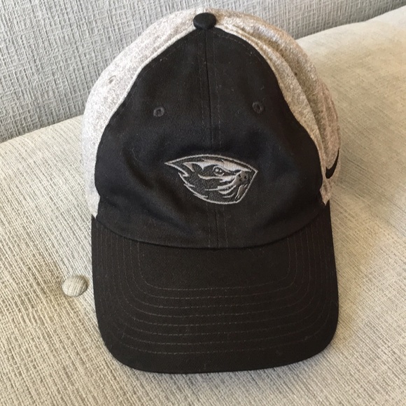 nike oregon hat